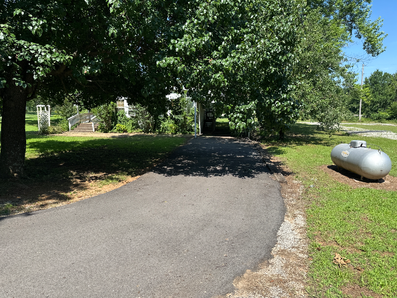70 Palm Rd - Photo 4 of 31