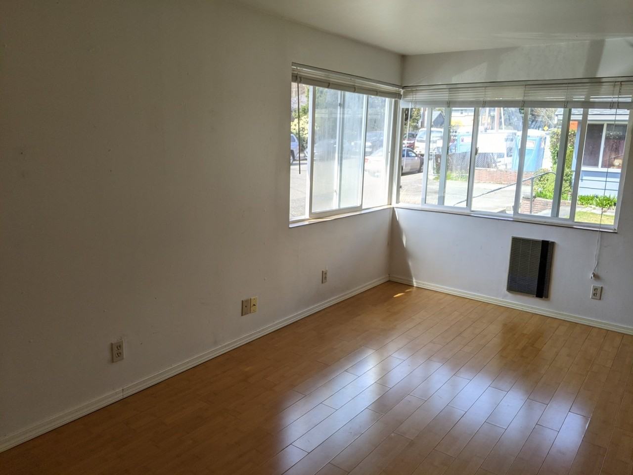 6538 Ravenna Ave Ne #1 - Photo 2 of 7