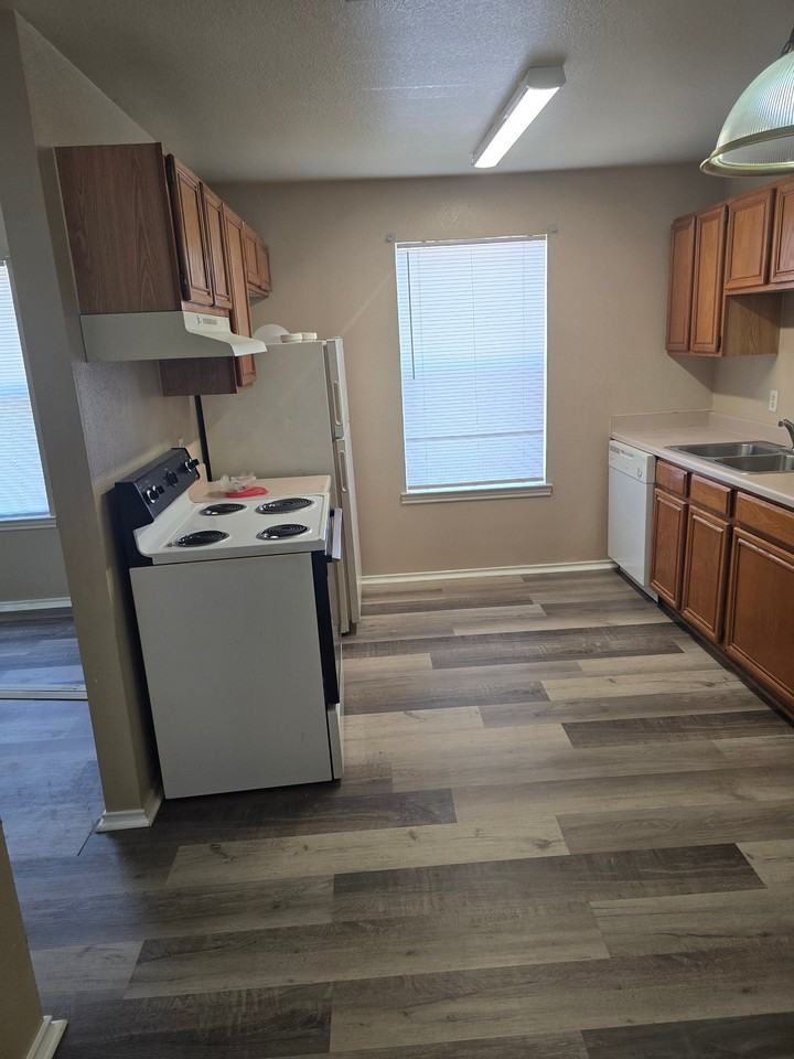 1108 Horizon Dr #A - Photo 5 of 12