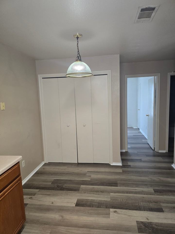 1108 Horizon Dr #A - Photo 6 of 12