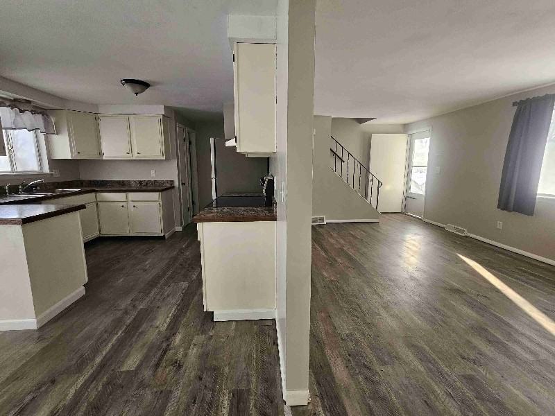 610 1/2 Sunflower Dr - Photo 4 of 20
