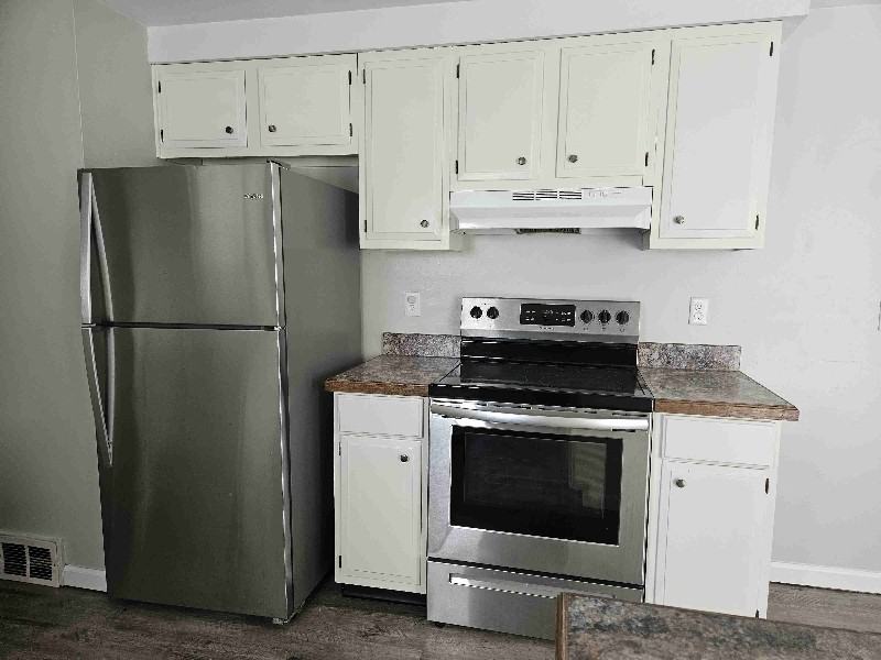 610 1/2 Sunflower Dr - Photo 6 of 20