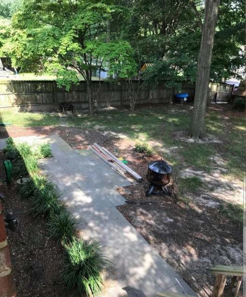 6907 Fulford St - Photo 4 of 9