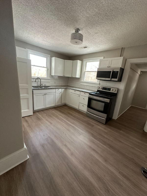 2715 Cole Rd - Photo 6 of 11