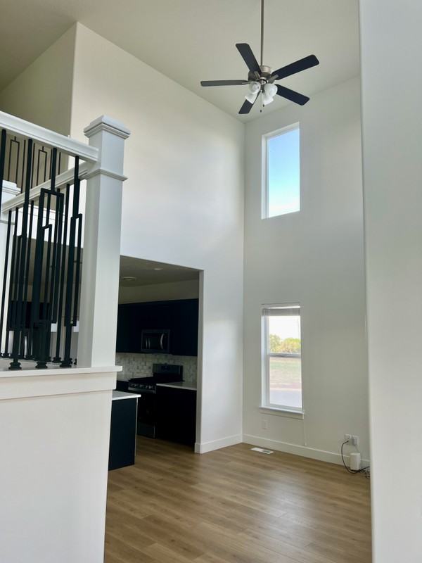 4314 W Watchmen Way - Photo 4 of 17