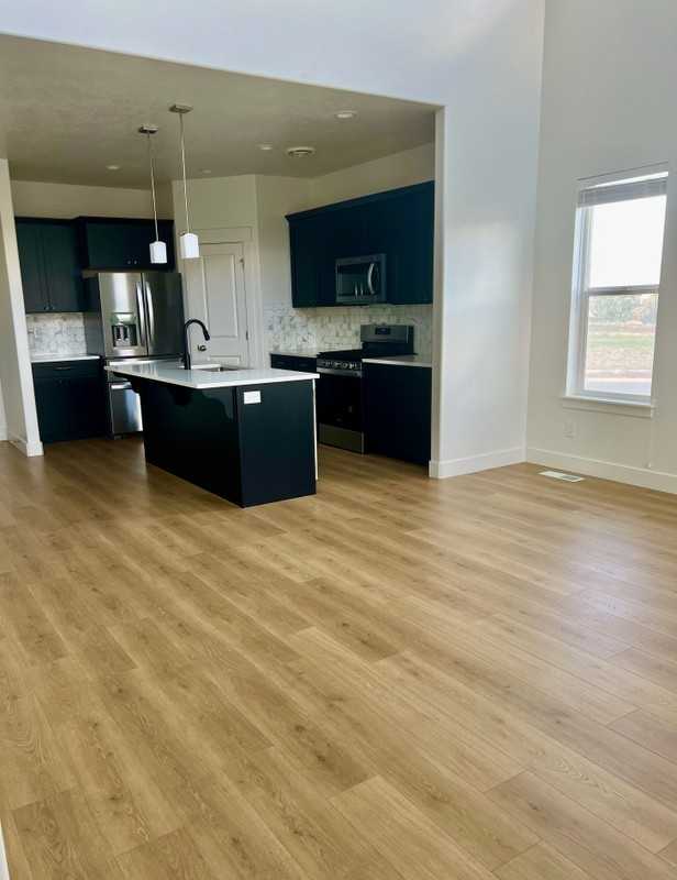 4314 W Watchmen Way - Photo 5 of 17