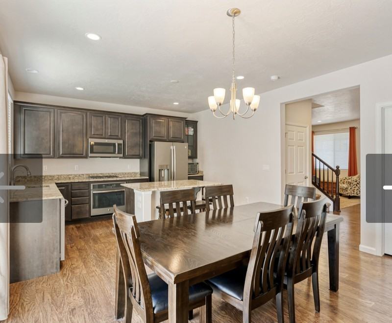 42 N Trident Maple Dr - Photo 2 of 8