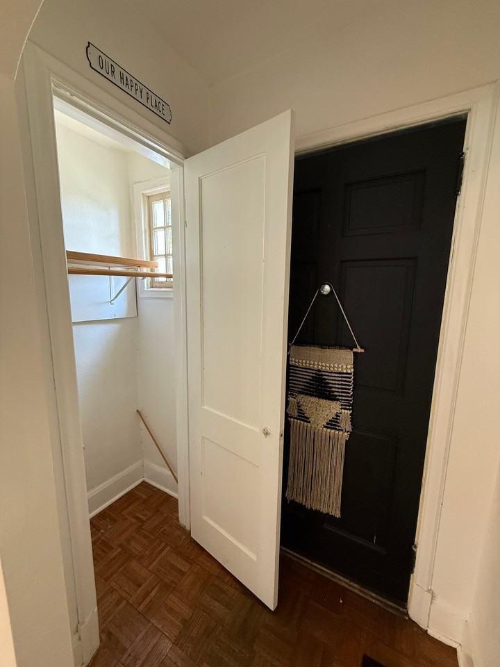 718 E 15th Ave - Photo 3 of 50