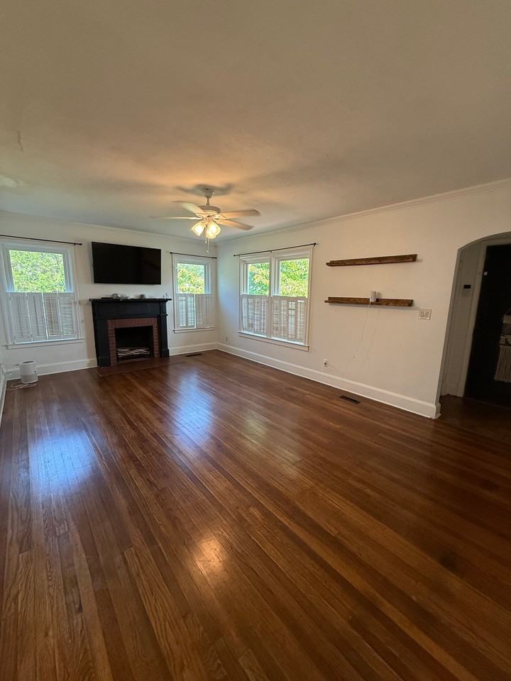718 E 15th Ave - Photo 6 of 50