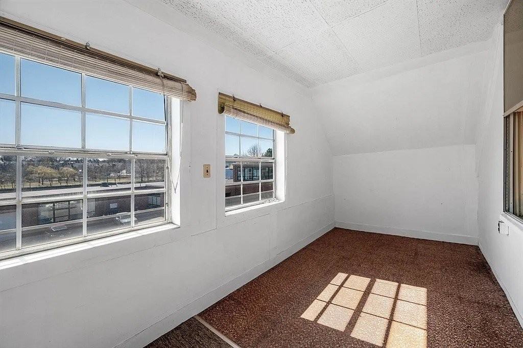39 Mason St #3 - Photo 3 of 14