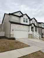 featured image of 1338 W Quailhill Rd