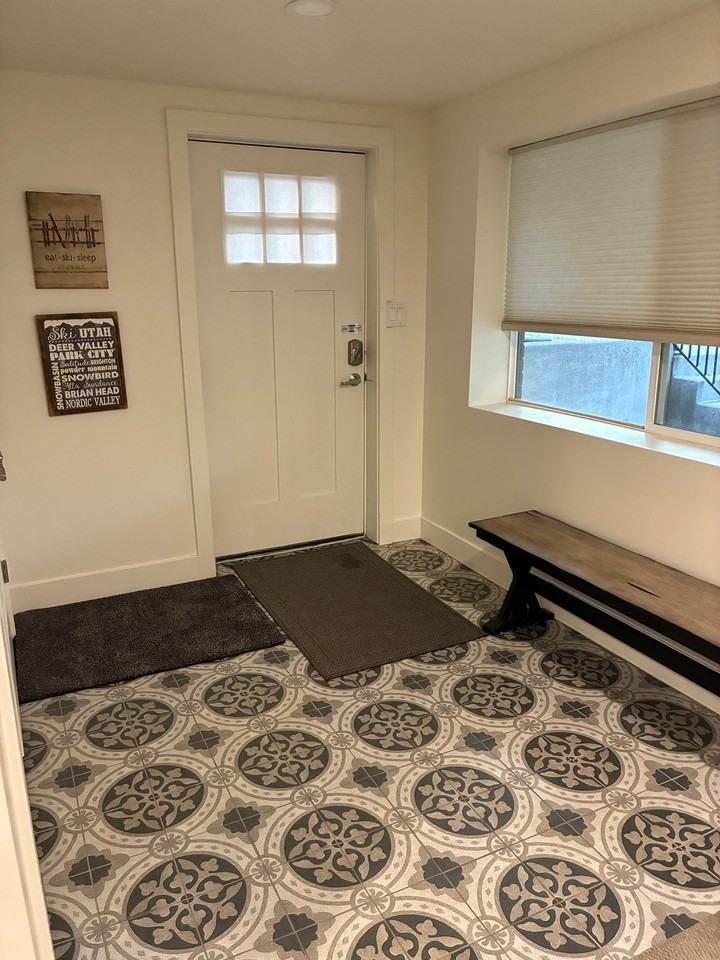 1386 E Downington Ave #1 - Photo 4 of 14