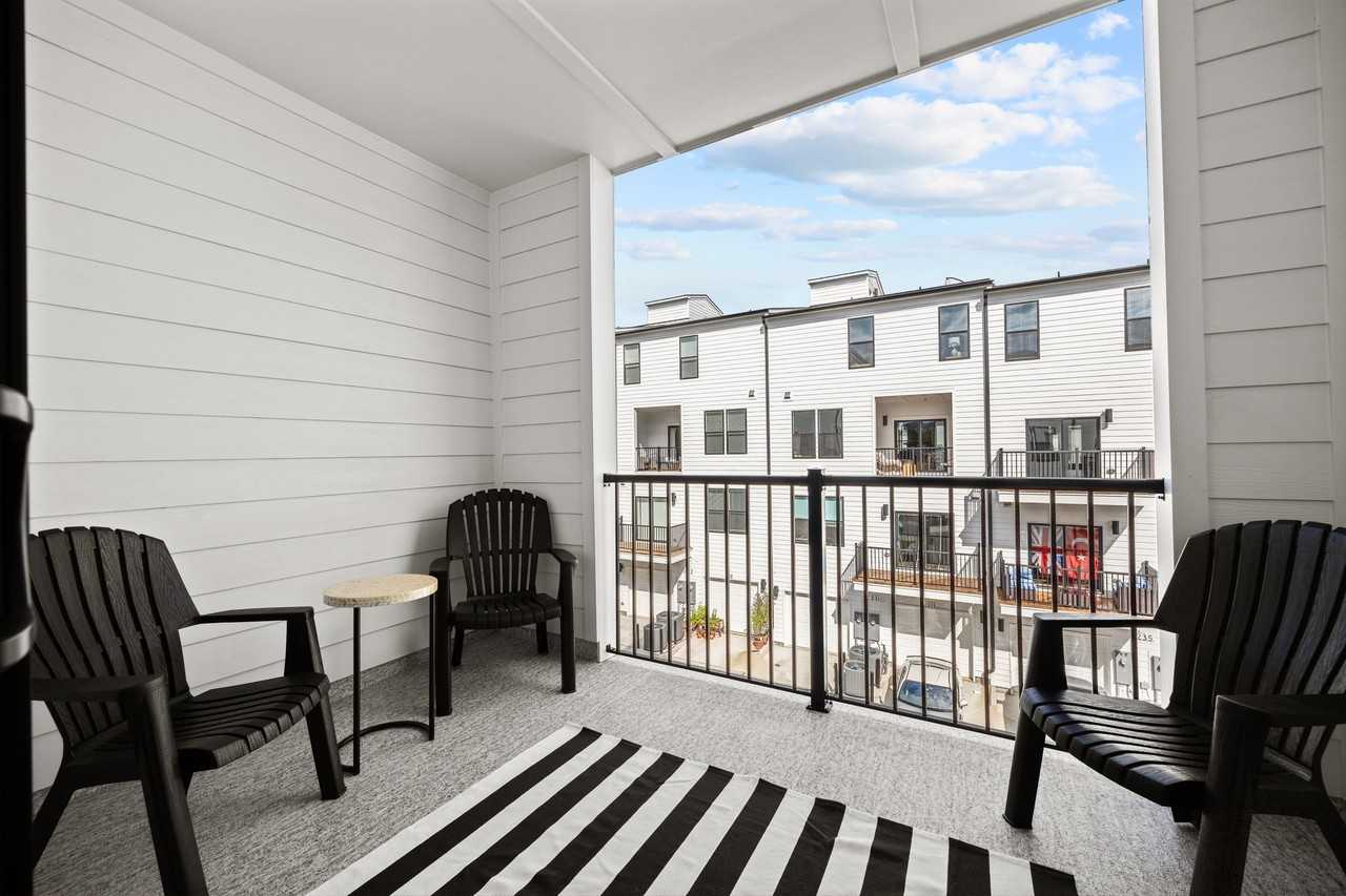 1233 S Blount St #201 - Photo 4 of 20