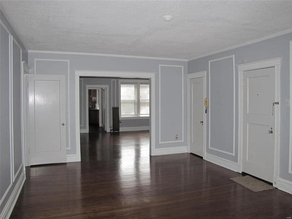 6226 Northwood Ave #3E - Photo 3 of 19