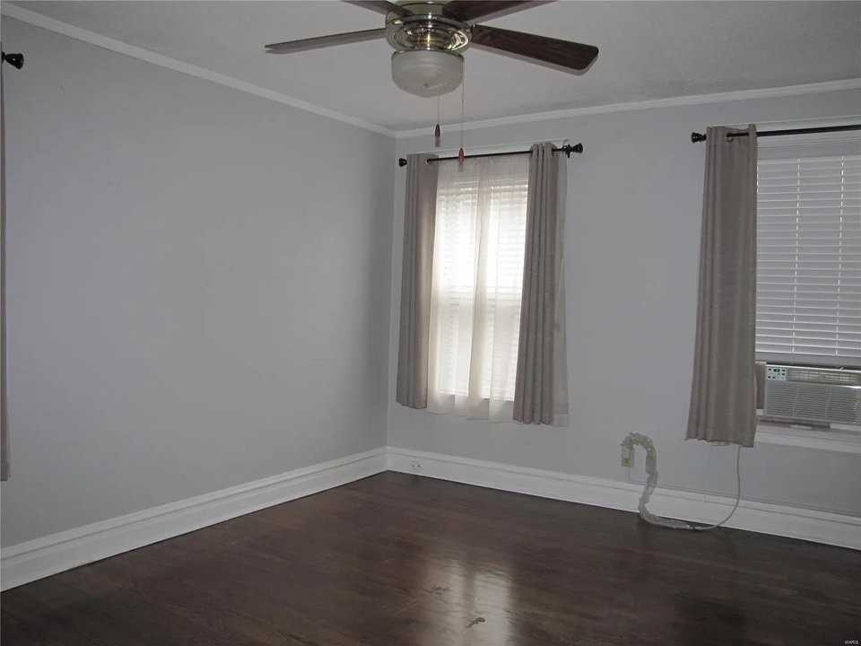 6226 Northwood Ave #3E - Photo 4 of 19