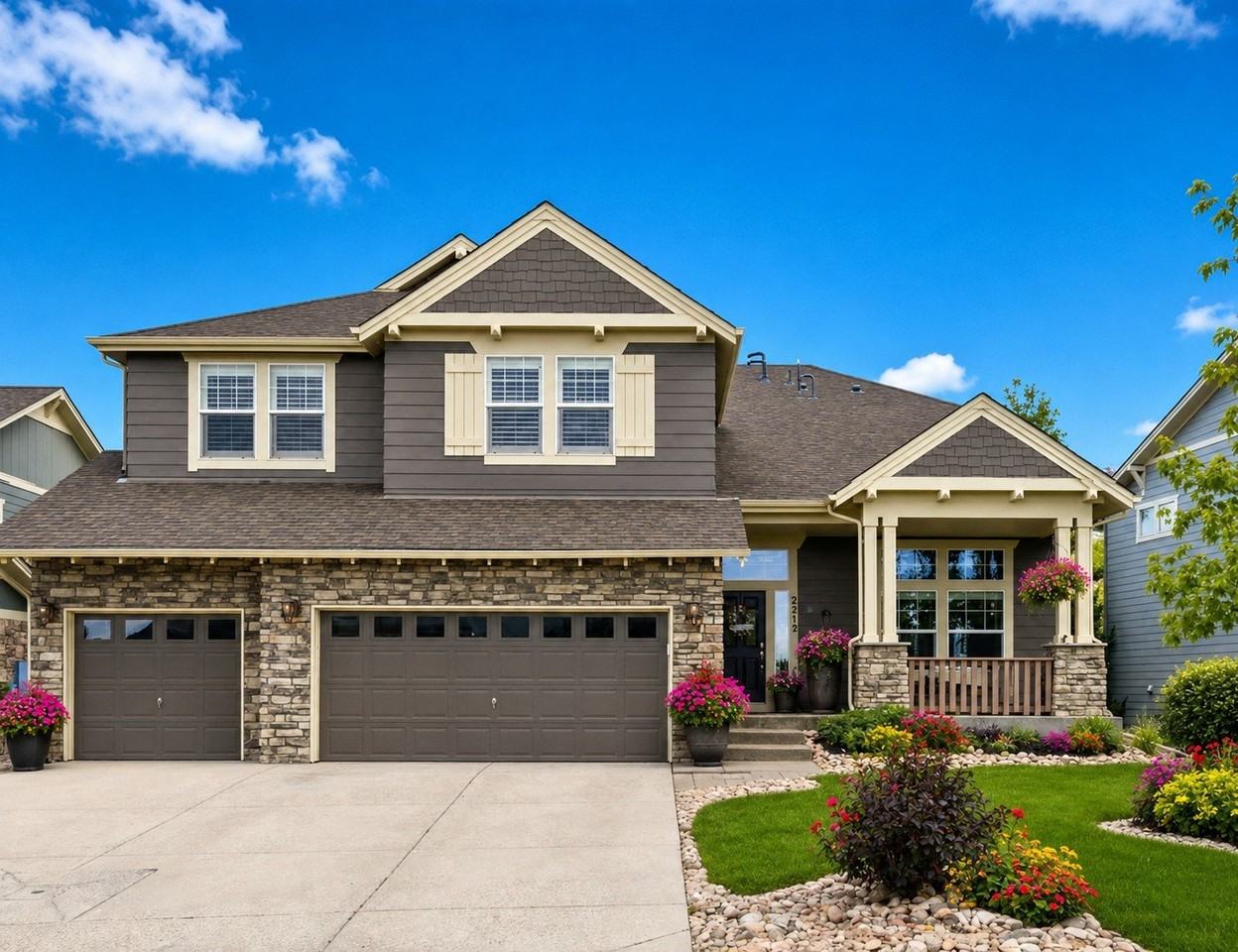 2212 Ridgetrail Dr