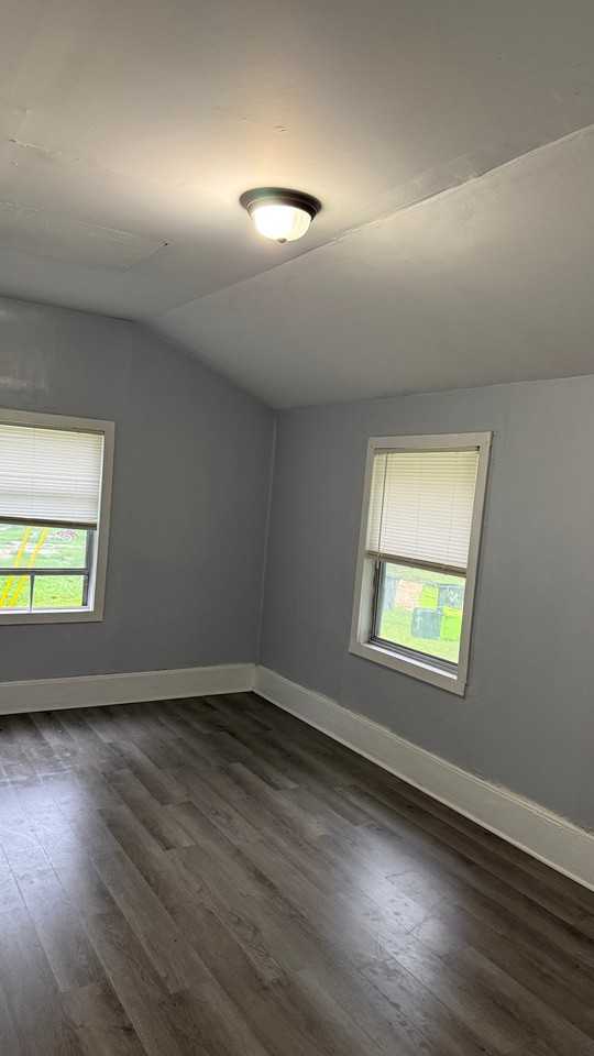 1605 Easterling Dr - Photo 5 of 5