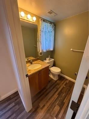 1639 Talon Dr - Photo 5 of 14