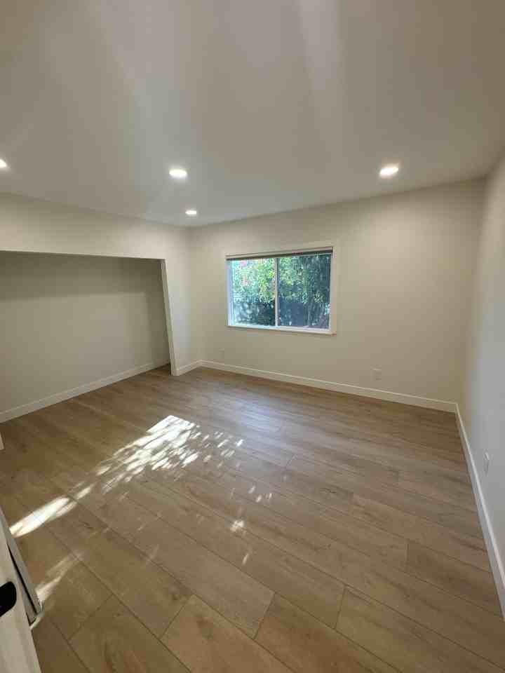 1034 Calle Las Trancas #B - Photo 3 of 6