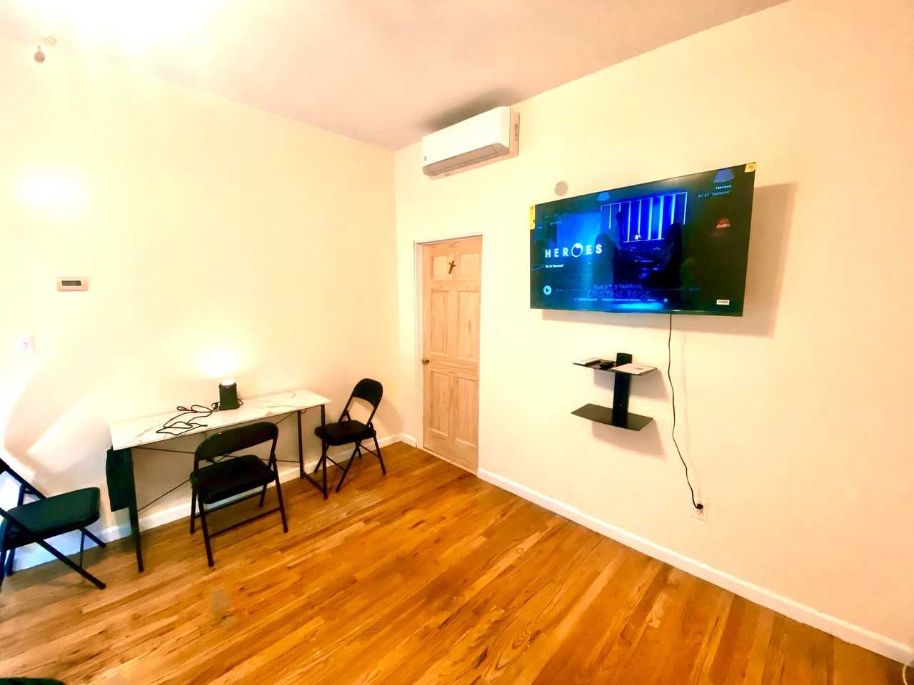 20 Vineyard Ave - Photo 3 of 11
