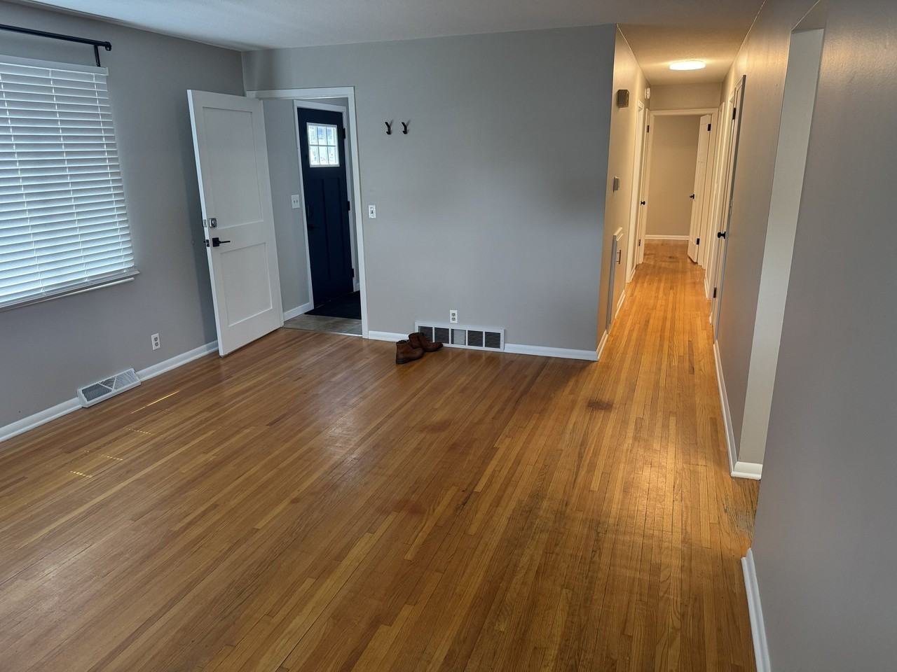 5856 Washburn Ave S - Photo 3 of 8