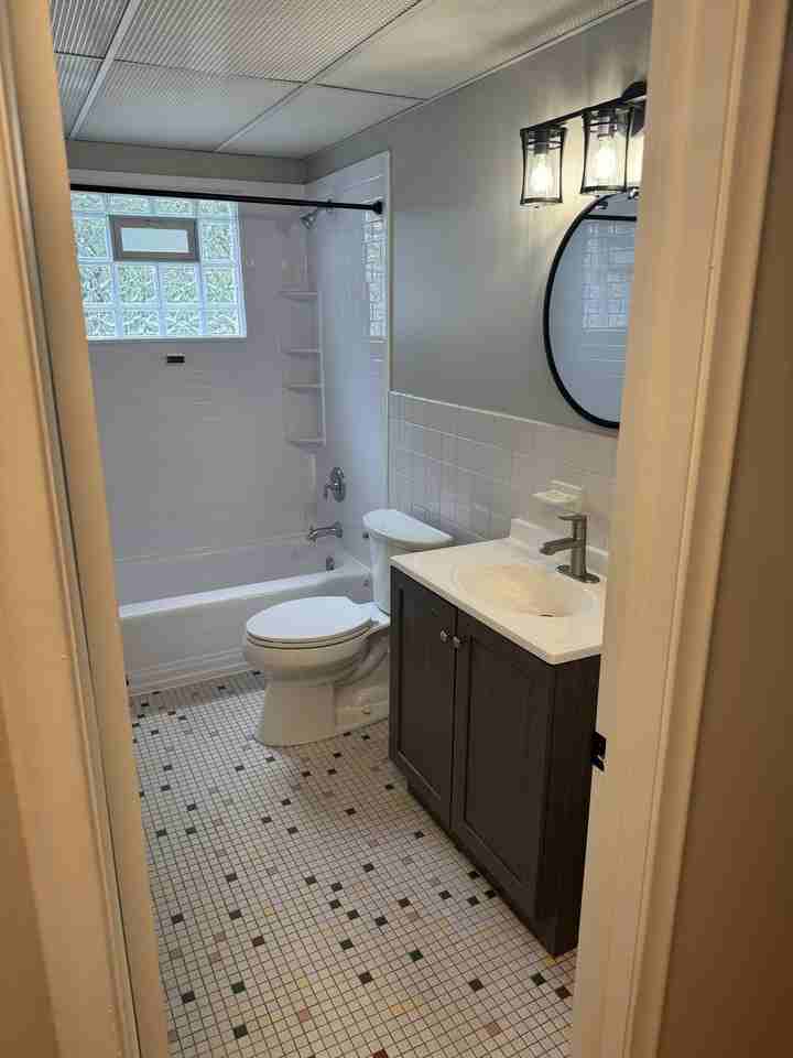 5856 Washburn Ave S - Photo 7 of 8
