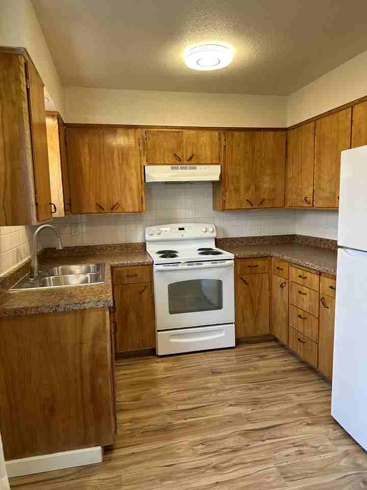 1028 Longstaff St #3 - Photo 3 of 9