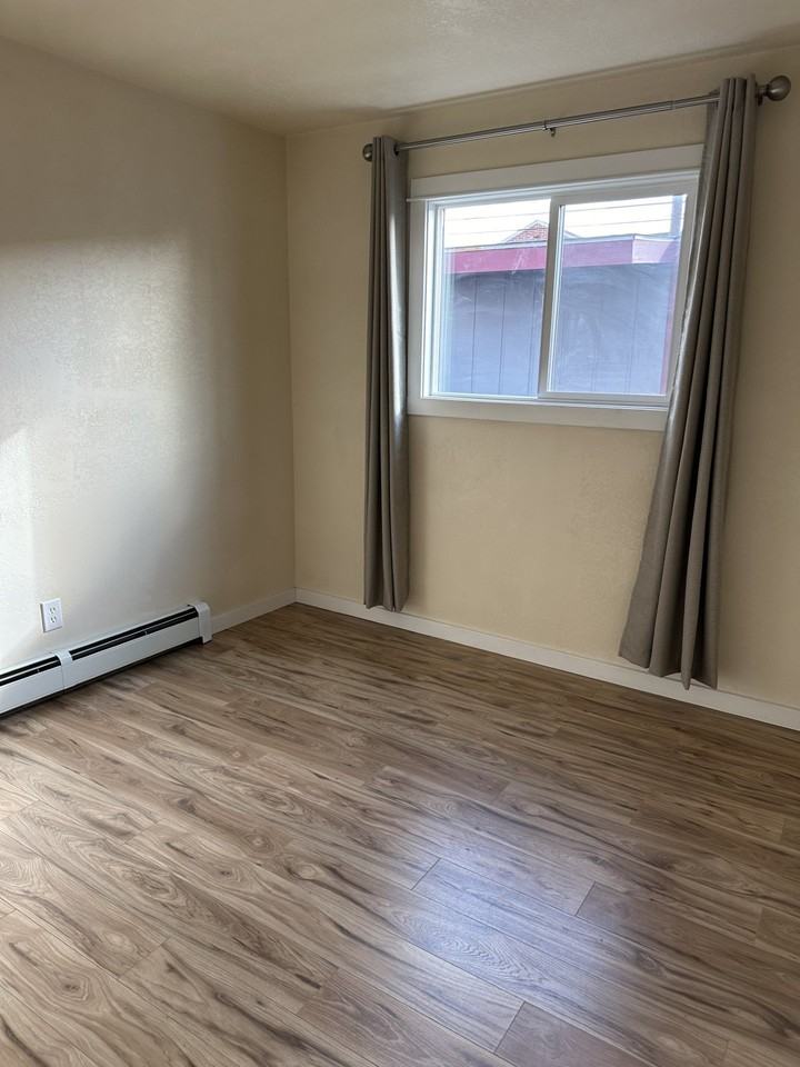 1028 Longstaff St #3 - Photo 5 of 9