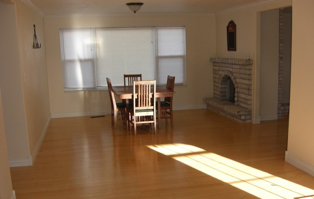 1115 S St - Photo 4 of 6