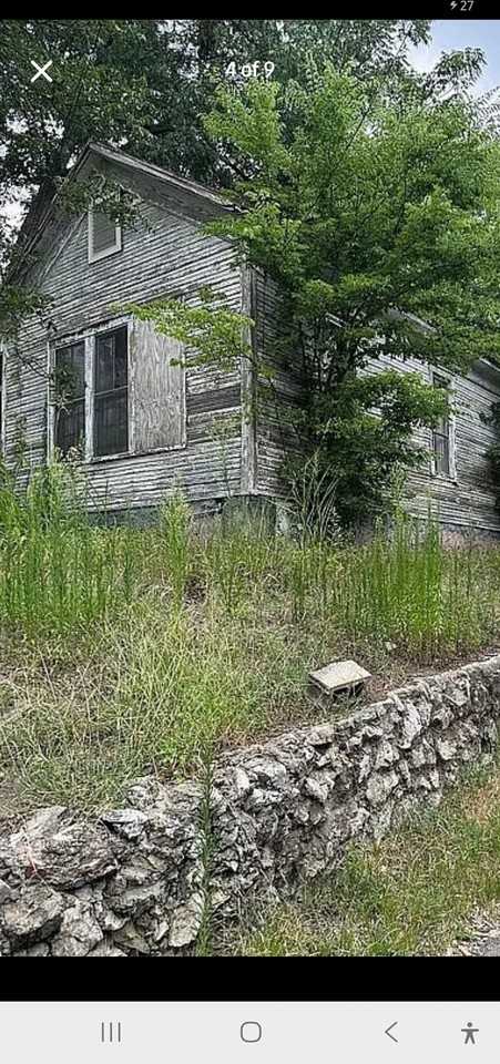 1523 13th St N - Photo 4 of 8