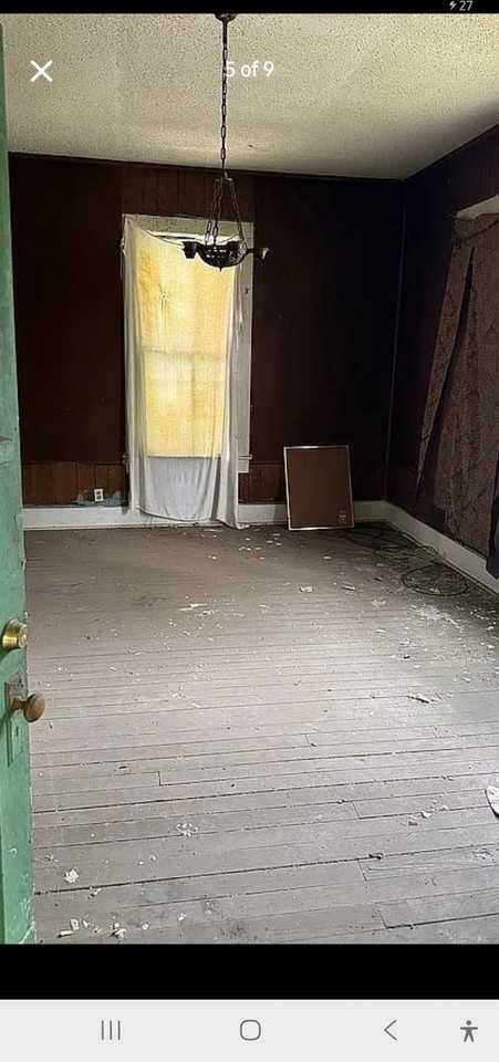 1523 13th St N - Photo 5 of 8