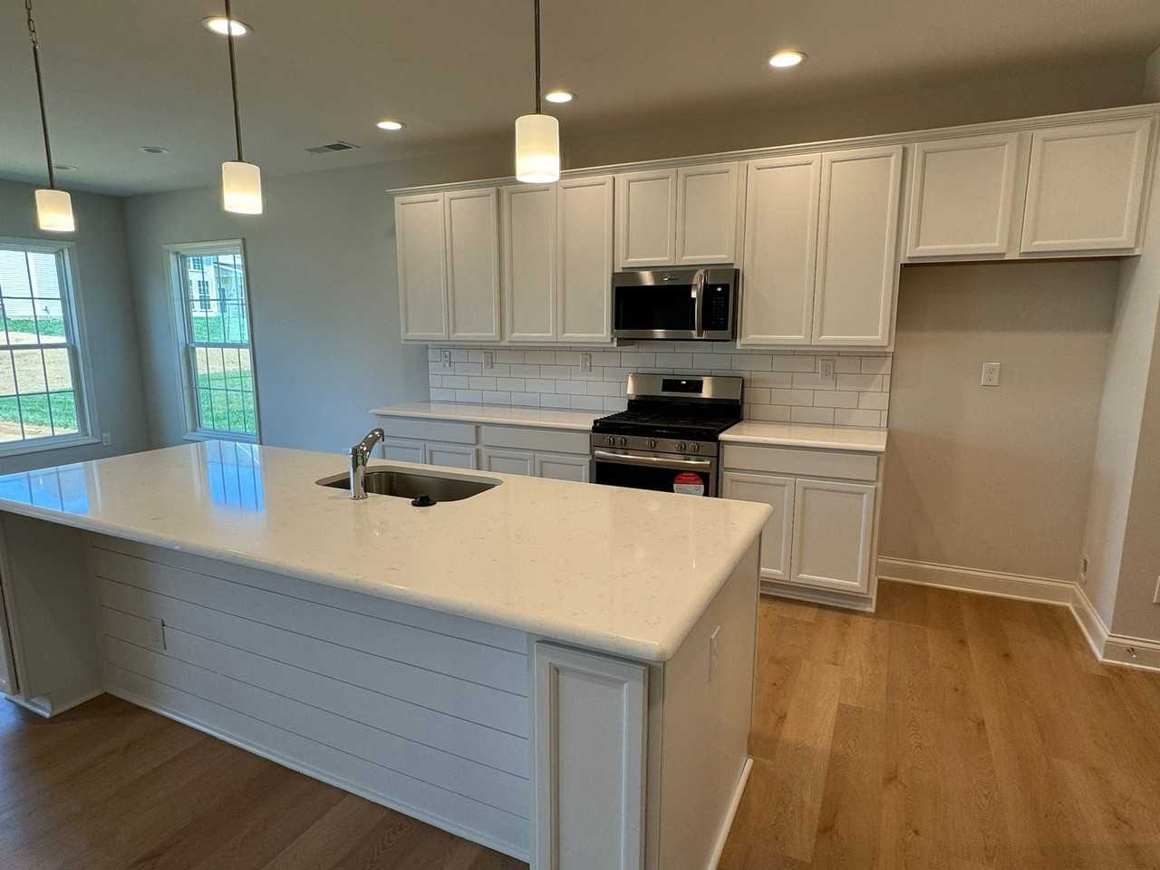 3603 Watham Dr - Photo 6 of 20