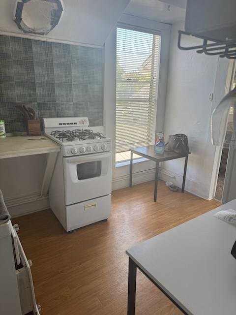 976 Islay St #976 - Photo 6 of 11