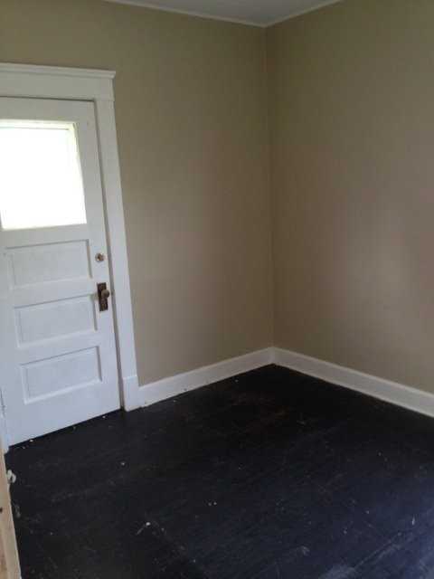 1482 Lakewood Ave - Photo 6 of 20