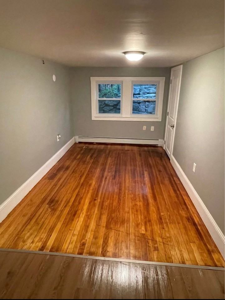 267 Union St - Photo 5 of 13