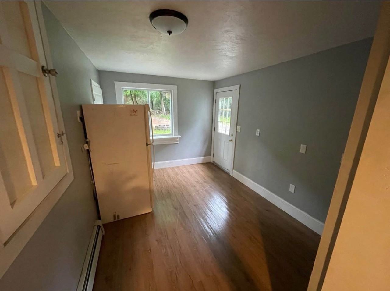 267 Union St - Photo 6 of 13