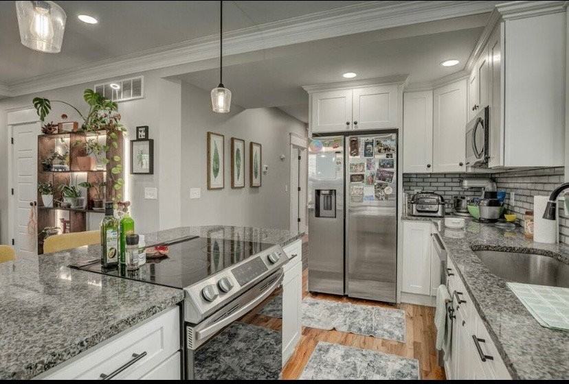 235 W 4Th Covington Ky #235 - Photo 3 of 14