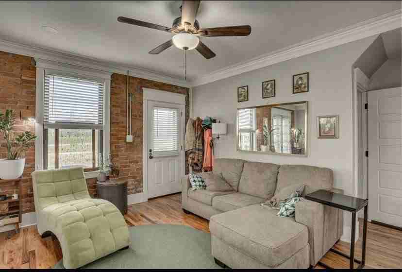235 W 4Th Covington Ky #235 - Photo 4 of 14