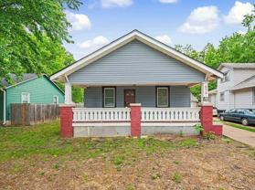 813 W Elm St - Photo 1 of 1