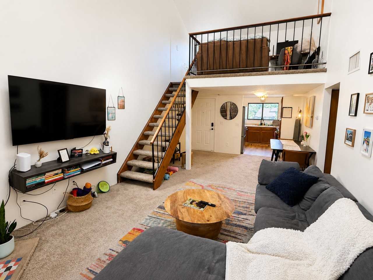 418 Wright St #303