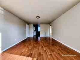 featured image of 1641 W 77th St #2W