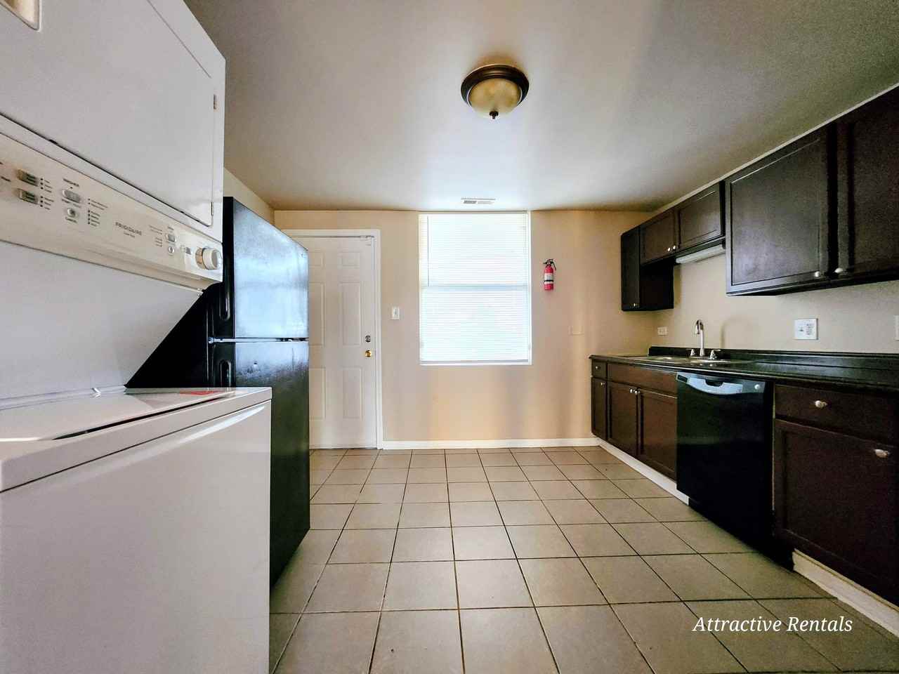 1641 W 77th St #2W - Photo 3 of 11