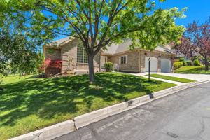 featured image of 1241 Cambridge Ct