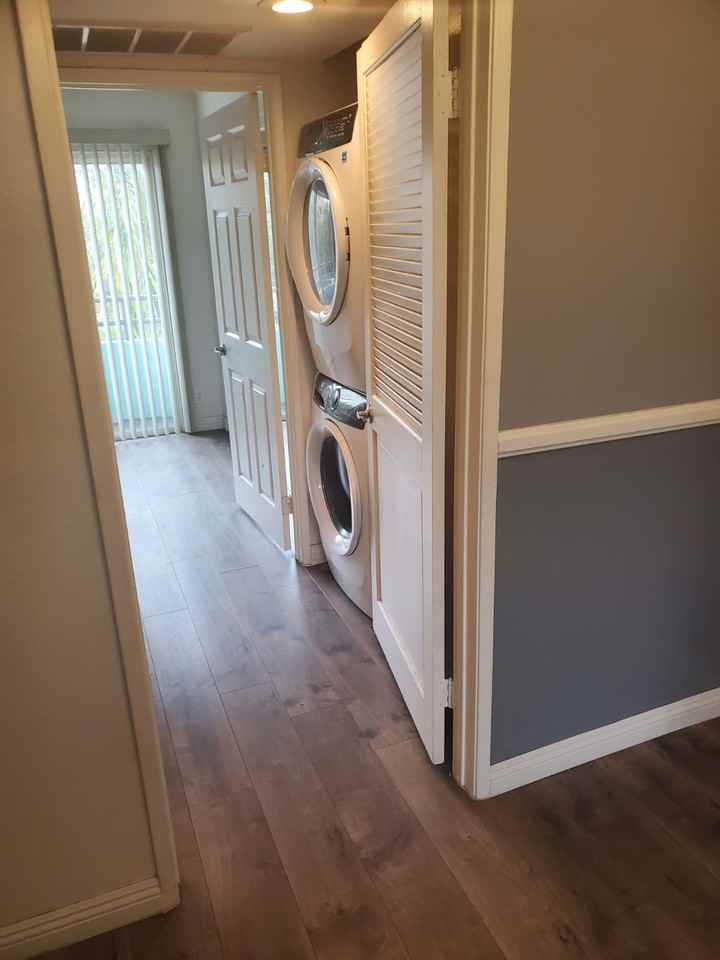 14615 Burbank Blvd #202B - Photo 5 of 20