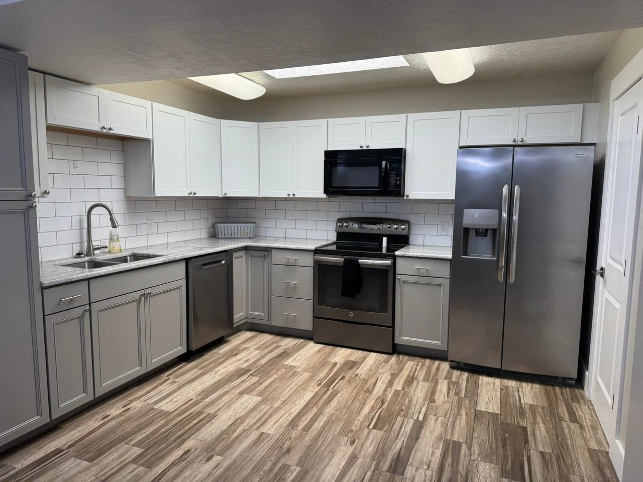 575 S Main St #2 - Photo 2 of 12