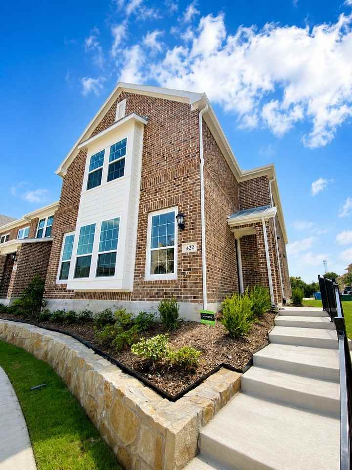 422 Matthew Dr