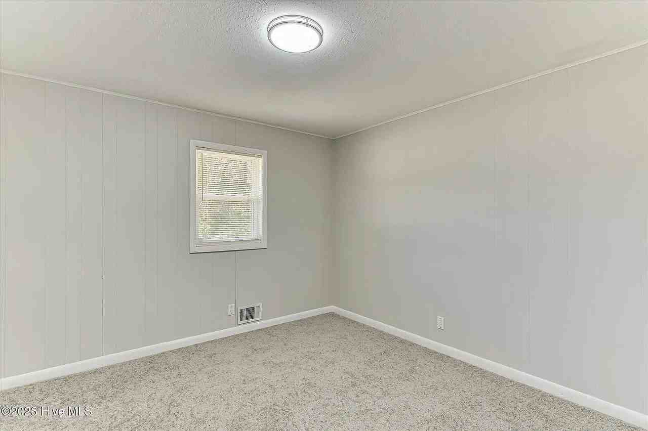 4413 Wrightsboro Rd - Photo 6 of 11