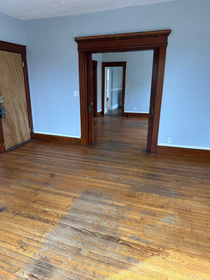 124 Pine St #2 - Photo 6 of 11