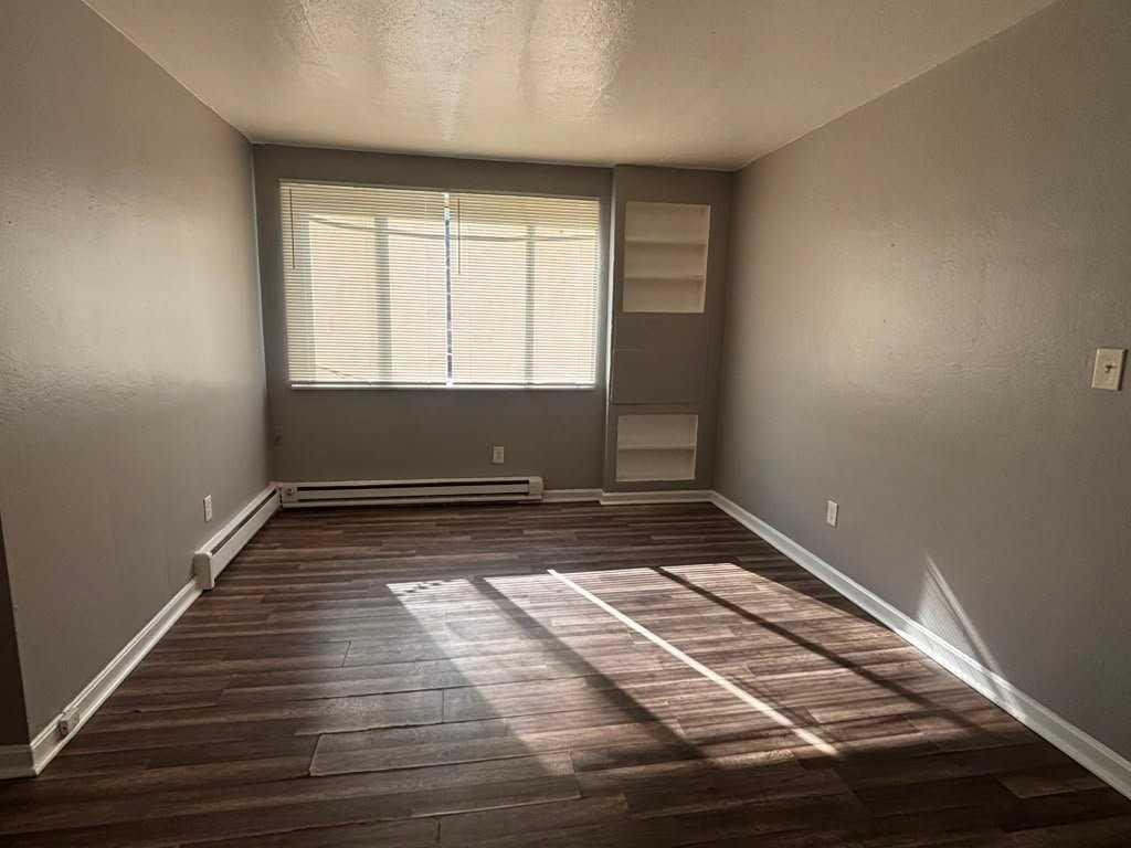 13955, Superior Road #102 - Photo 2 of 8