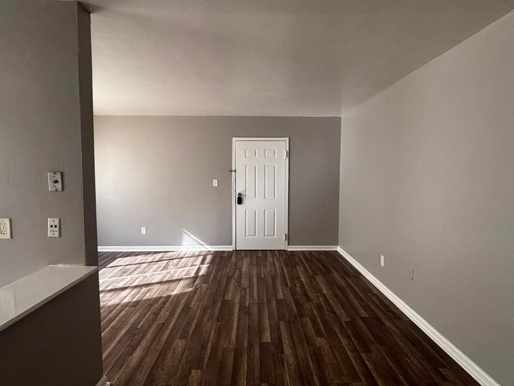 13955, Superior Road #102 - Photo 5 of 8